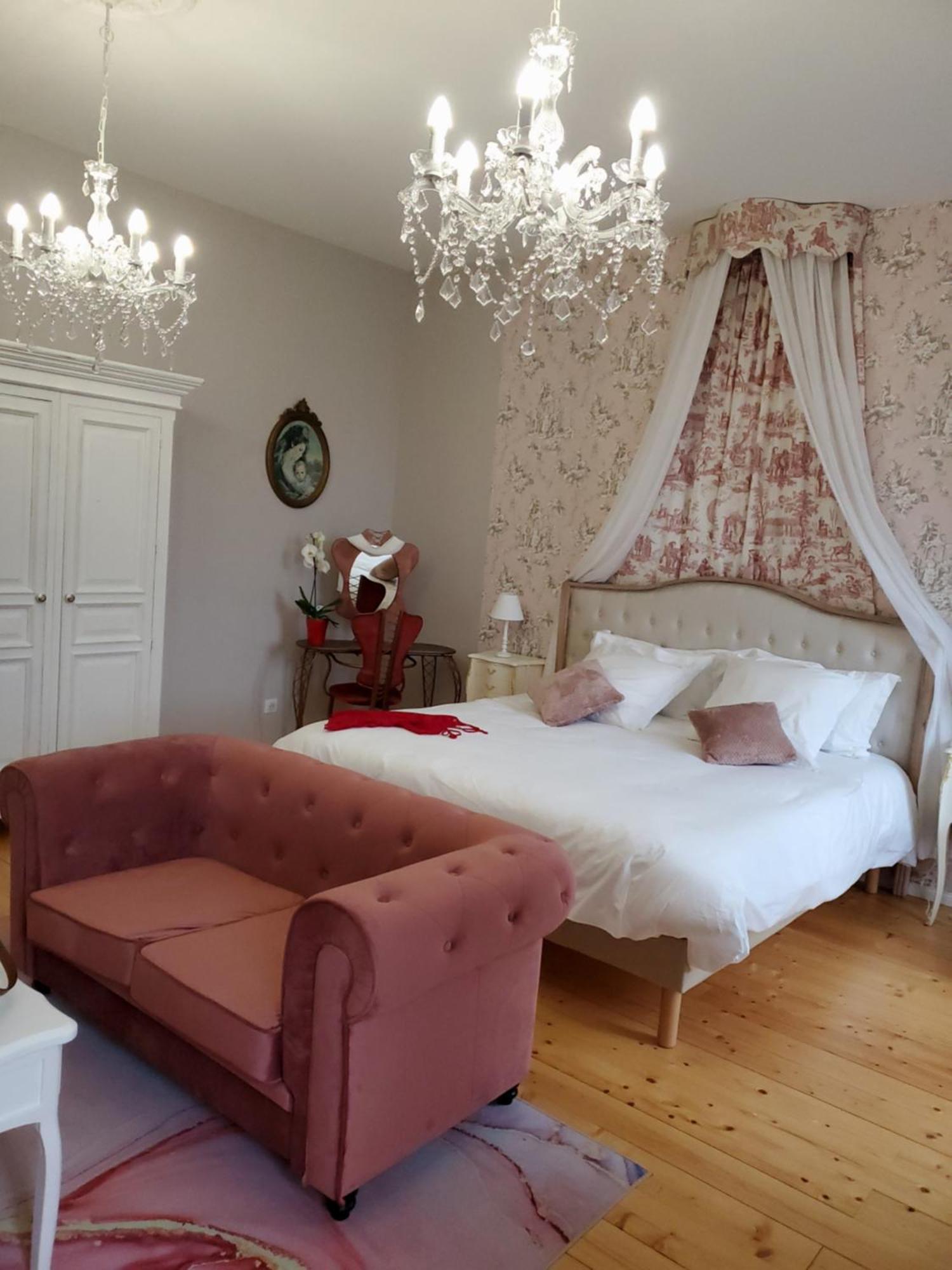 Gémozac Domaine De La Gemoliere Bed & Breakfast エクステリア 写真