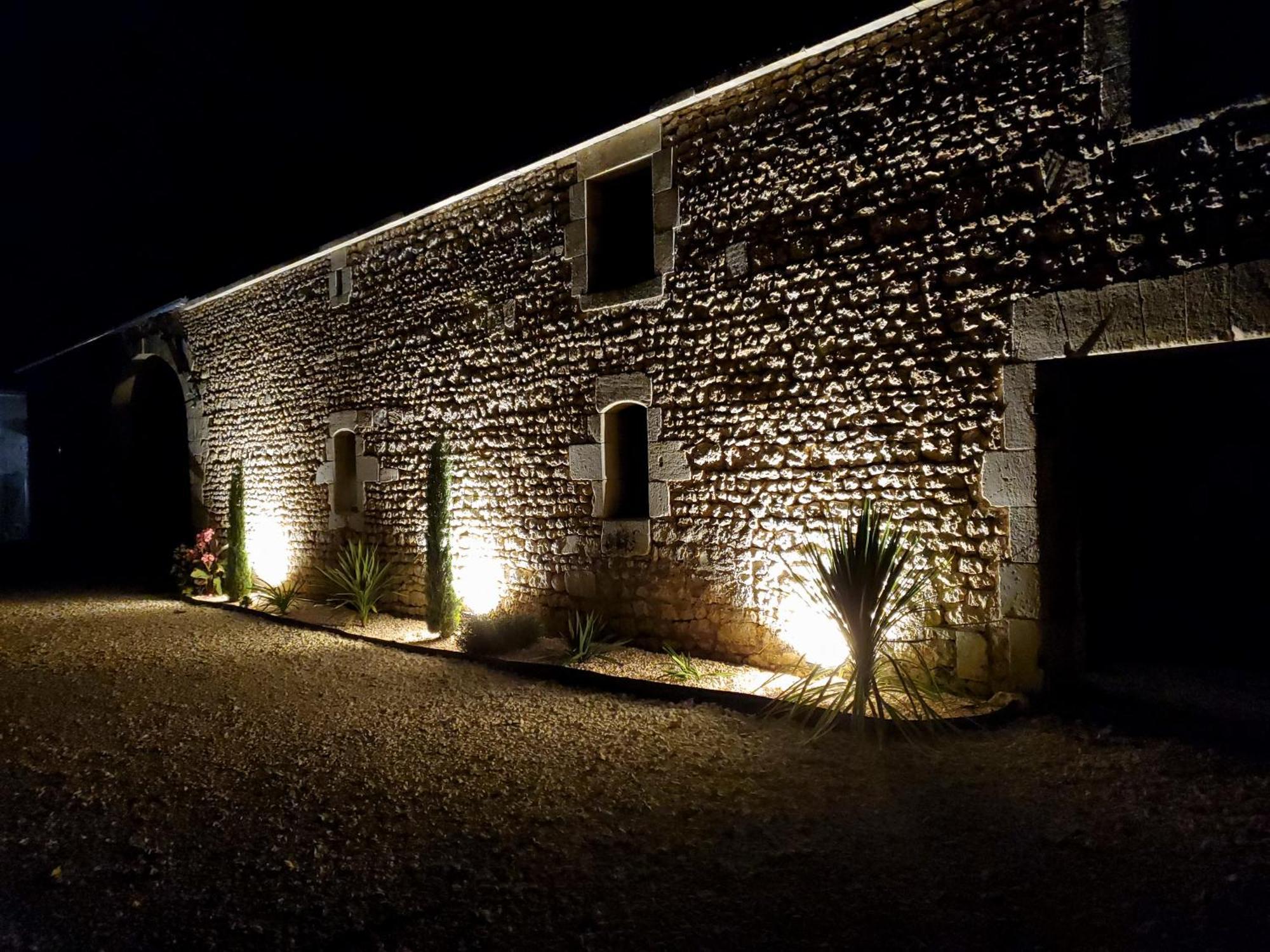 Gémozac Domaine De La Gemoliere Bed & Breakfast エクステリア 写真